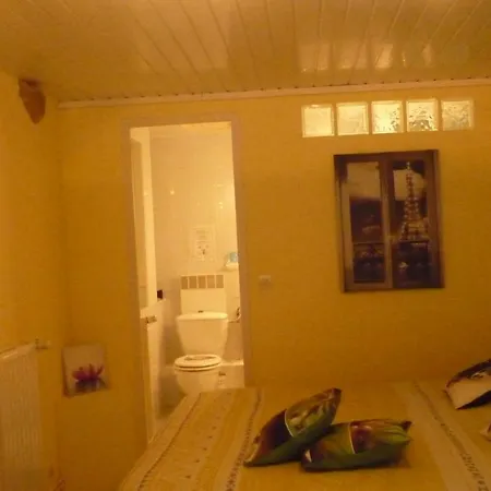 Chambre Bed & Breakfast *
